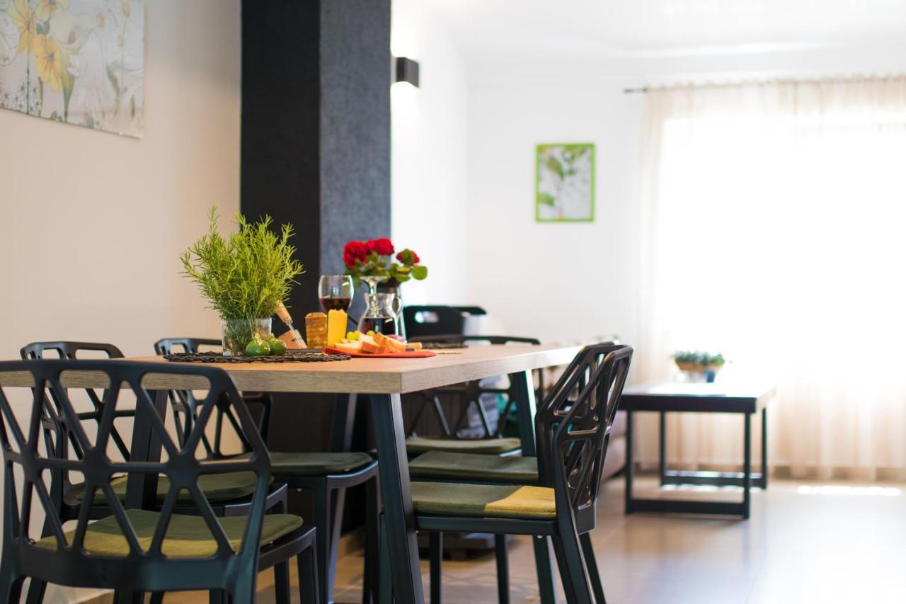 Apartmani Melita Malinska Exteriör bild